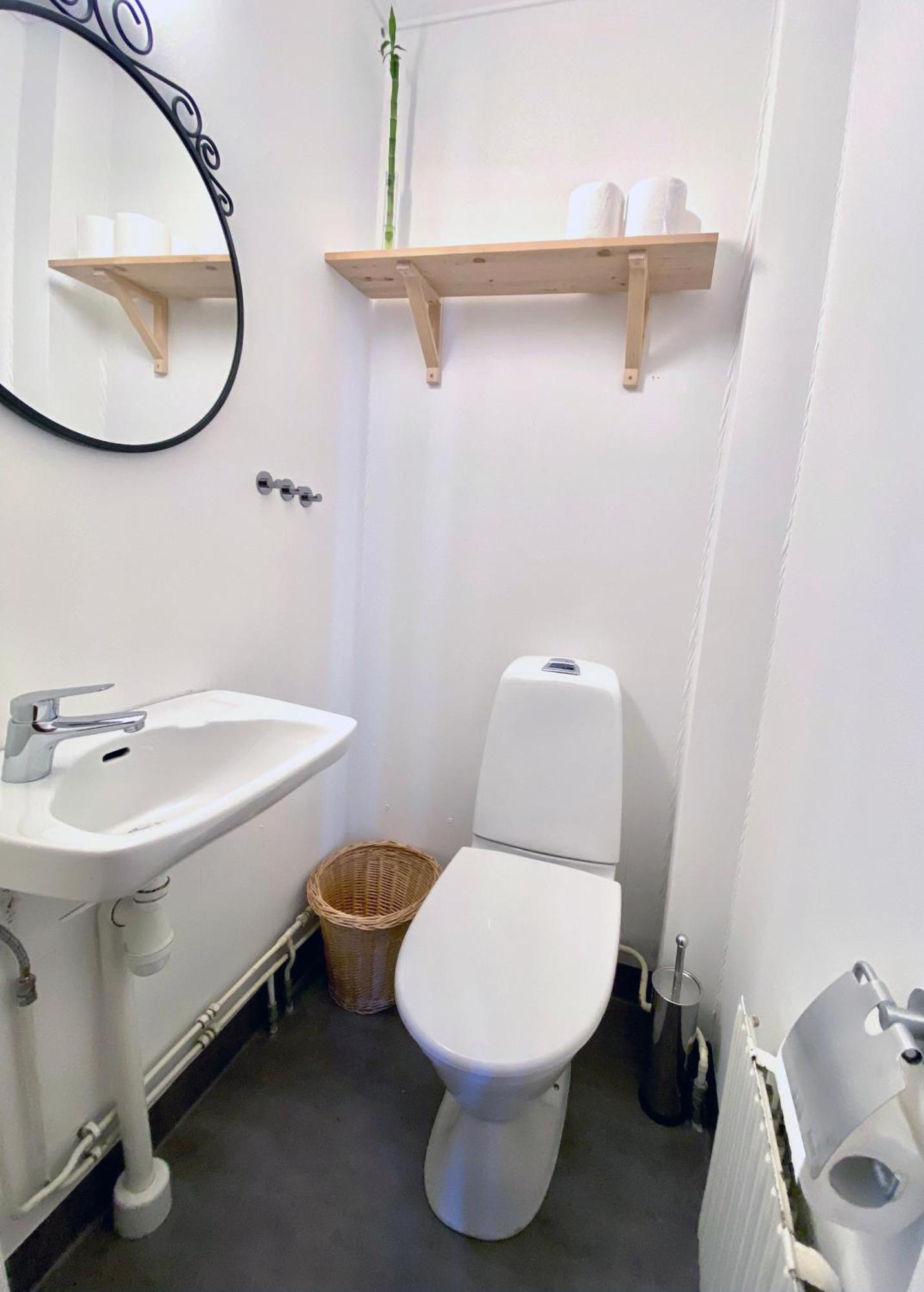 Hernoerum Storgatan - Centrala Laegenheter Härnösand Zimmer foto