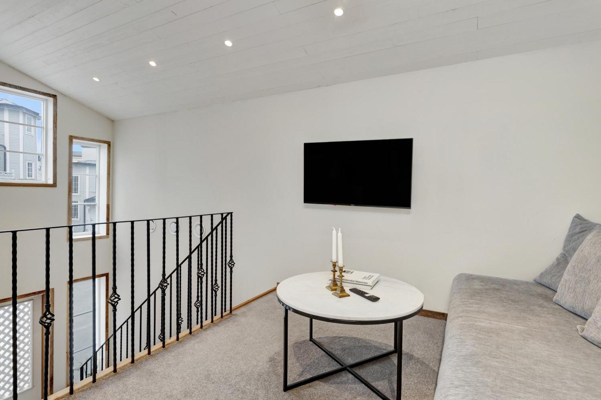 Hernoerum Storgatan - Centrala Laegenheter Härnösand Exterior foto